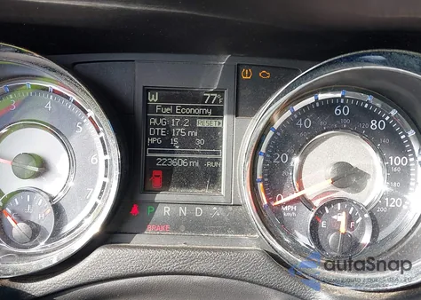 2014 Chrysler Town & Country Touring из США, поврежденный, VIN 2C4RC1BG9ER216103